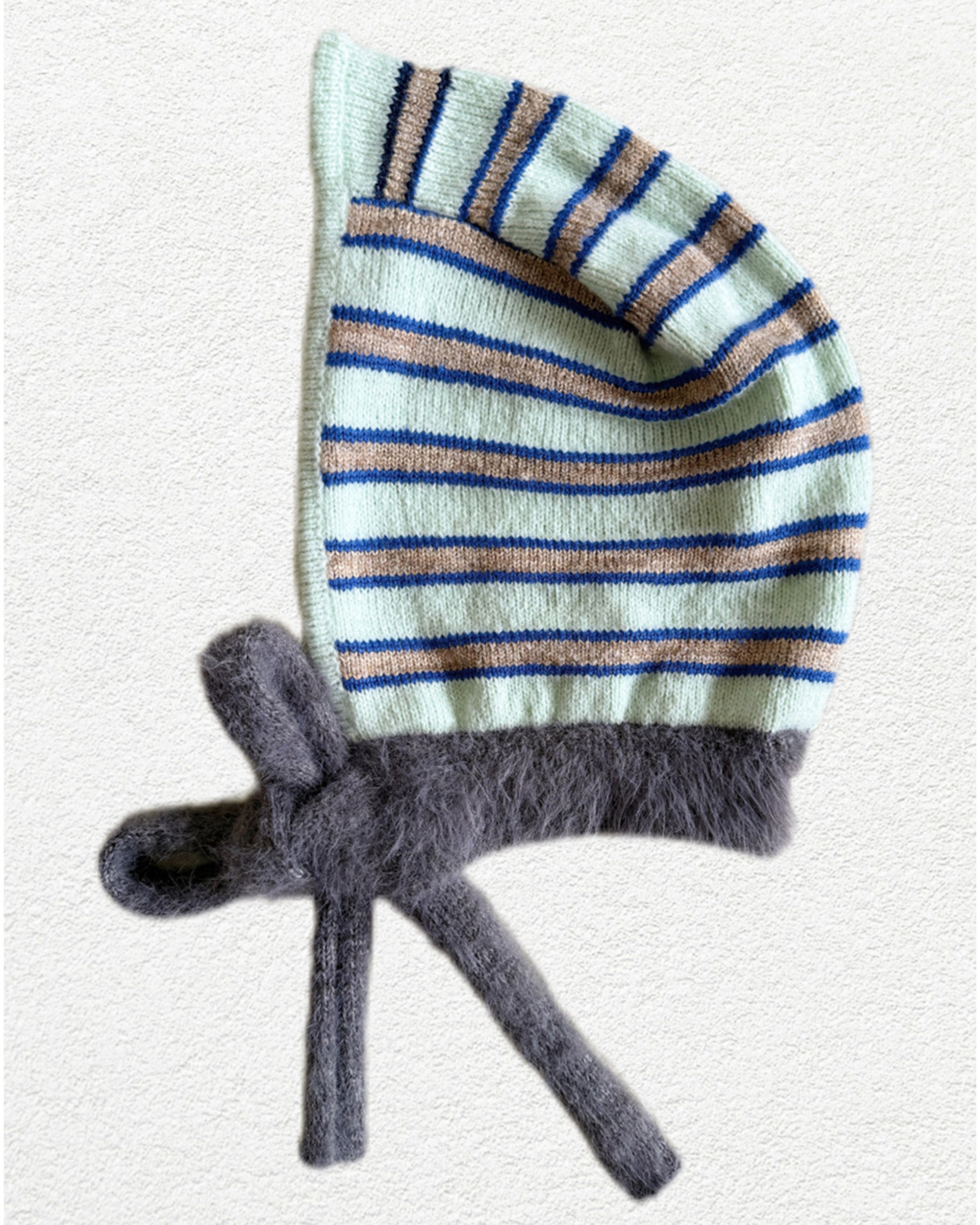 handmade cantaloupe color bonnet wool mohair